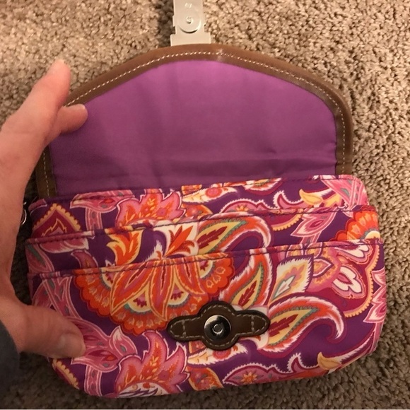 Chaps Floral Wristlet - Picture 3 of 7